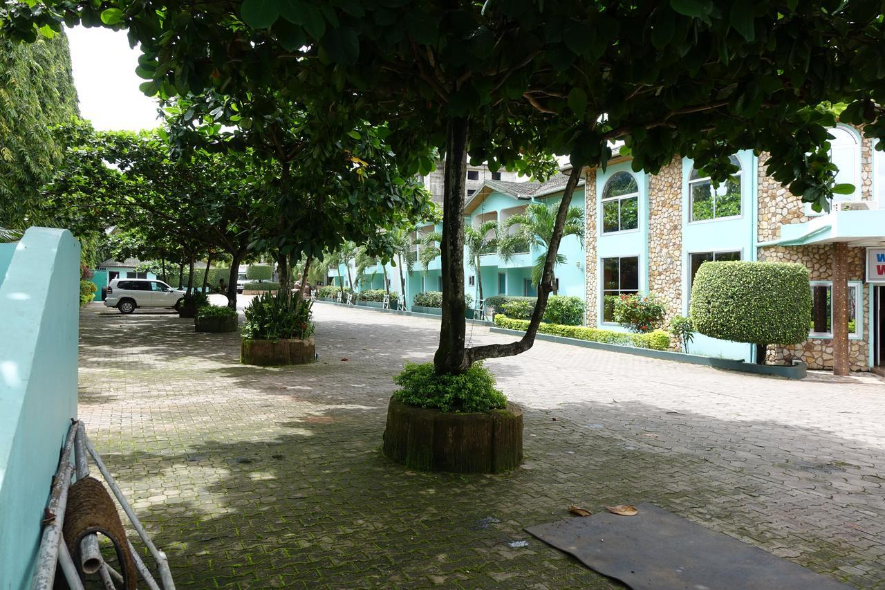 Wusum Hotel Makeni Eksteriør bilde