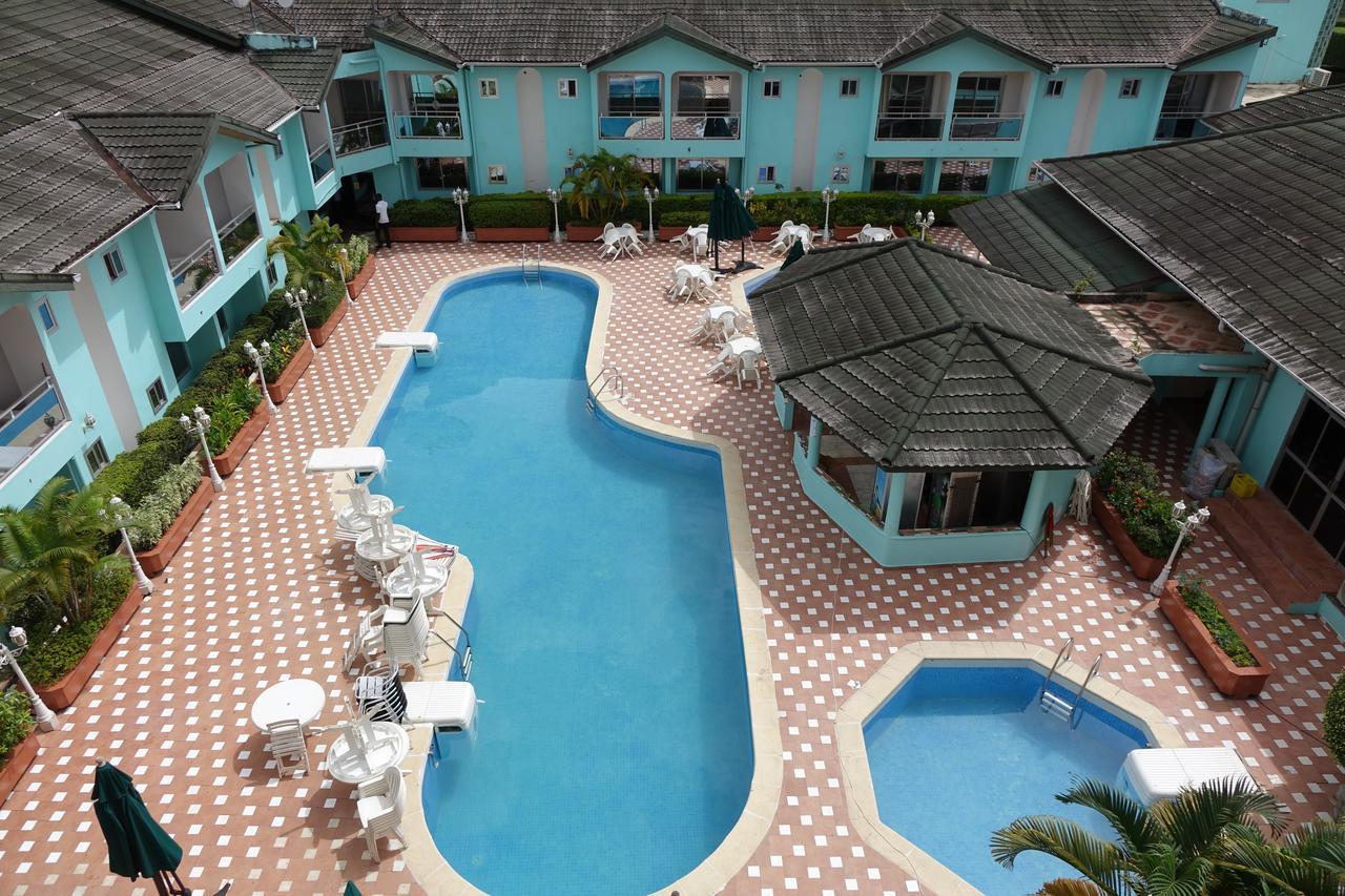 Wusum Hotel Makeni Eksteriør bilde